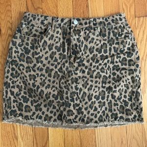Leopard Print Kensie Jeans’ Skirt